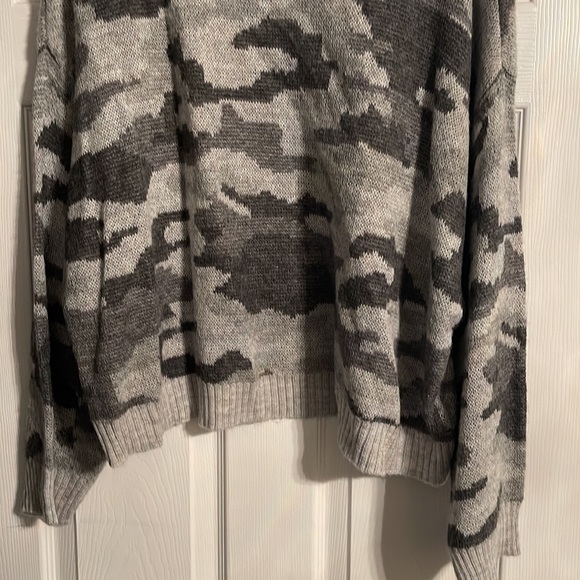 Cameo Sweater Super Soft - Grey XXL - Picture 5 of 6